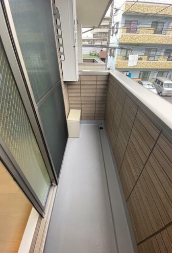 バルコニー　陽当たり良好なバルコニーです（参考写真です）