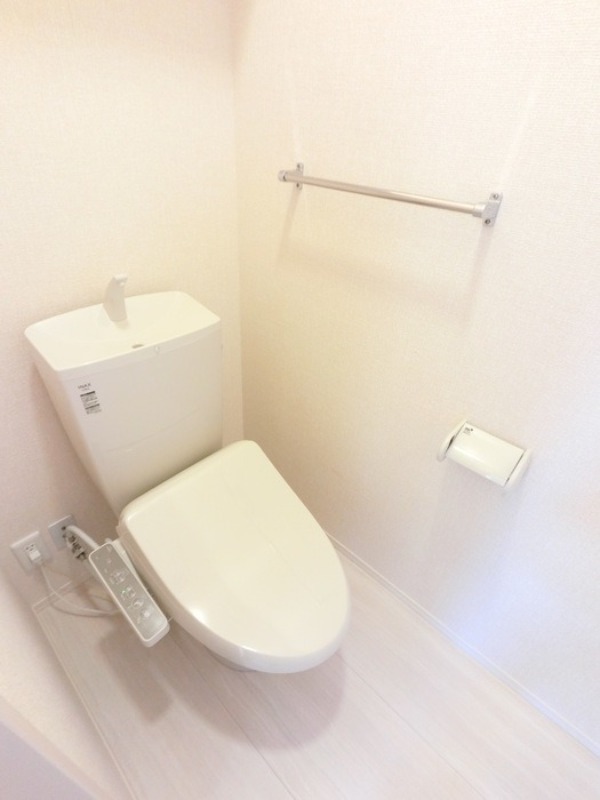 トイレ　図面と現状に相違がある場合には現状を優先