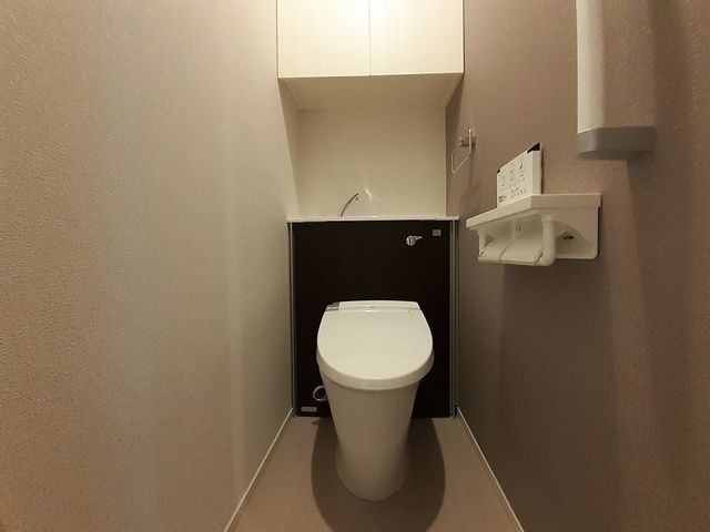 トイレ　シンプルで使いやすいトイレです