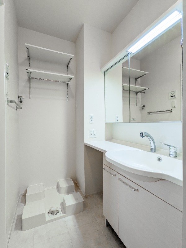 洗面設備　図面と現状に相違がある場合には現状を優先