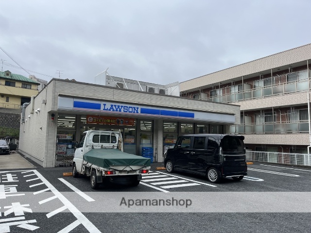 コンビニ　ローソン（コンビニ）まで504m