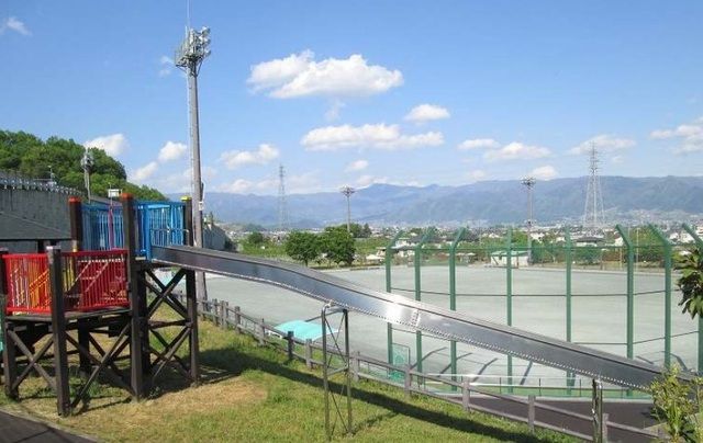 公園　春日居スポーツ広場（公園）まで2800m