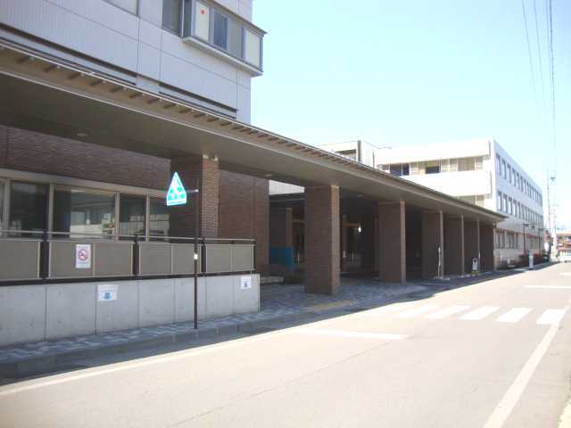 病院　長野県厚生農業協同組合連合会長野松代総合病院（病院）まで415m