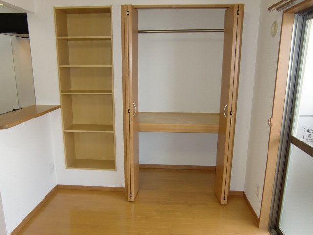 収納　（イメージ）