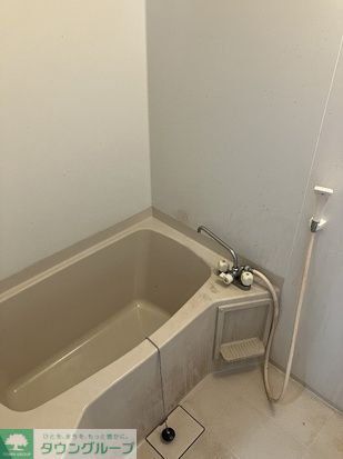 バス・シャワールーム　バス