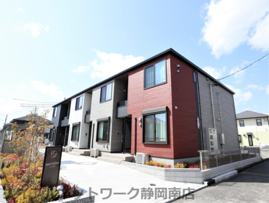 建物外観　きれいな外観です