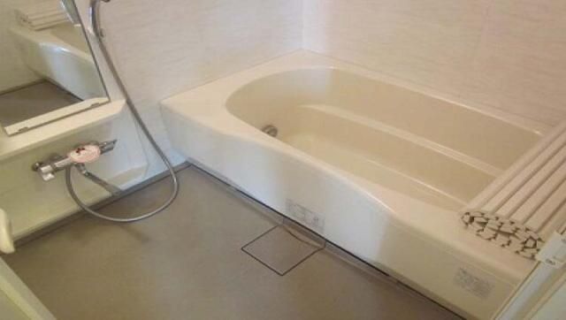 バス・シャワールーム　きれいなお風呂です