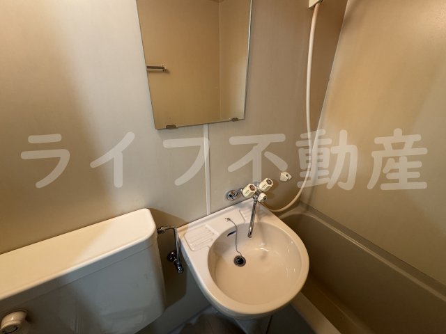 洗面設備　広い洗面スペース
