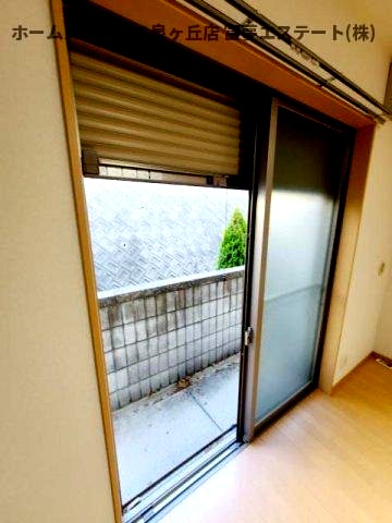 バルコニー　雨戸シャッター
