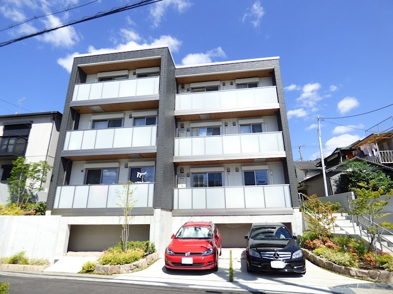 建物外観　人気物件空き出ました。すぐなくなりますよ。