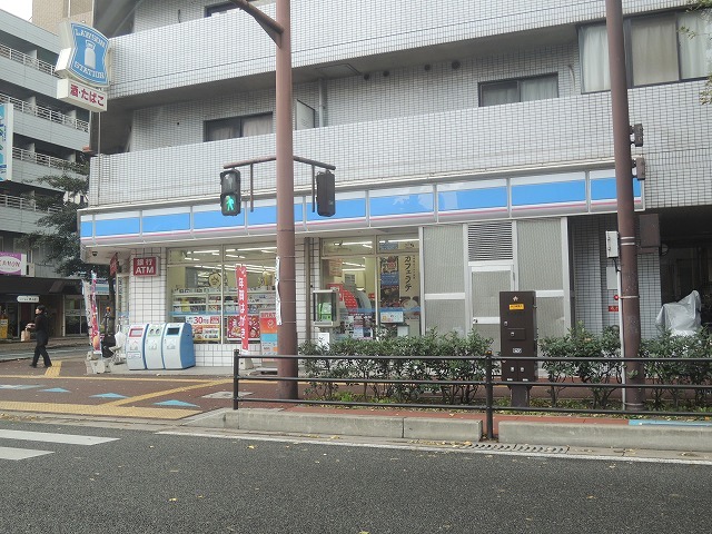 コンビニ　ローソン（コンビニ）まで56m