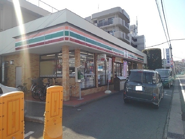 コンビニ　セブンイレブン（コンビニ）まで450m