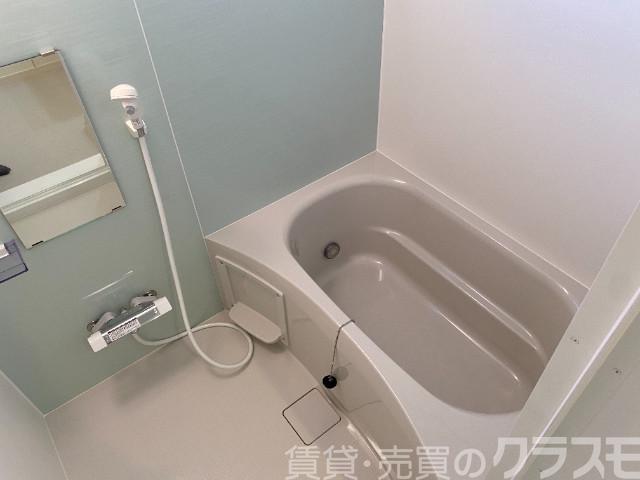 バス・シャワールーム　浴室乾燥機＆追い焚き機能付きバス♪