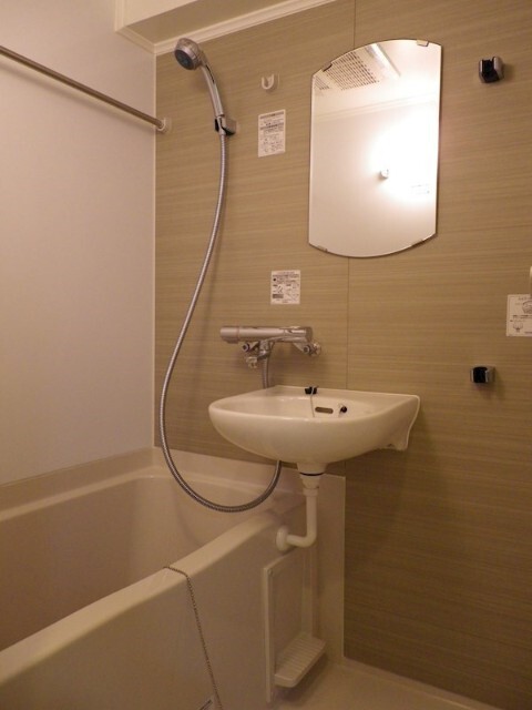 バス・シャワールーム　別部屋参考写真