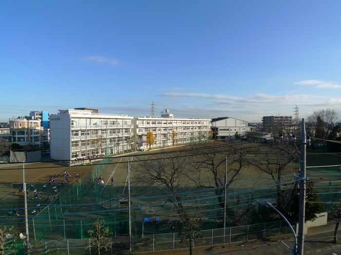 中学校　大和中学校（中学校）まで660m