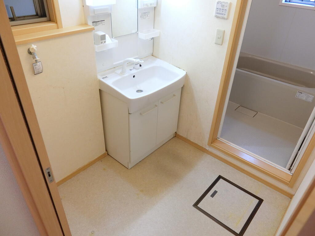 洗面設備　左右反転タイプ間取りの別部屋です。