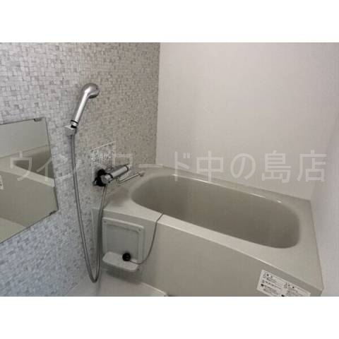 バス・シャワールーム　詳細は、ウィンドワード中の島店までご相談下さい。