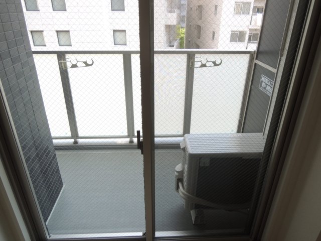 バルコニー　同一タイプです。現況優先