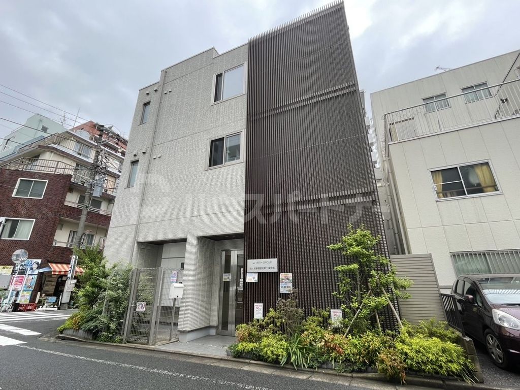 幼稚園・保育園　うぃず巣鴨駅前第二保育園（幼稚園・保育園）まで100m