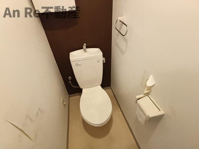 トイレ　別部屋イメージ写真