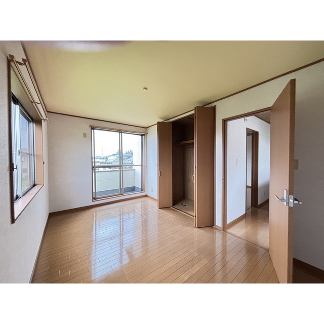 その他部屋・スペース　各部屋にしっかりとした収納を配置