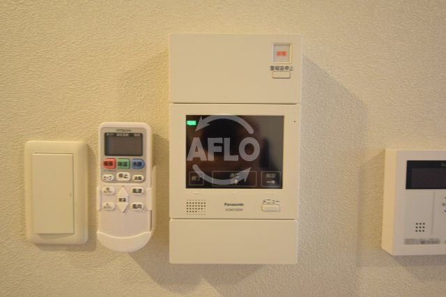 セキュリティ　アヴェニール北浜　モニター付きインターホン