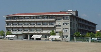 中学校　倉敷市立連島南中学校（中学校）まで542m
