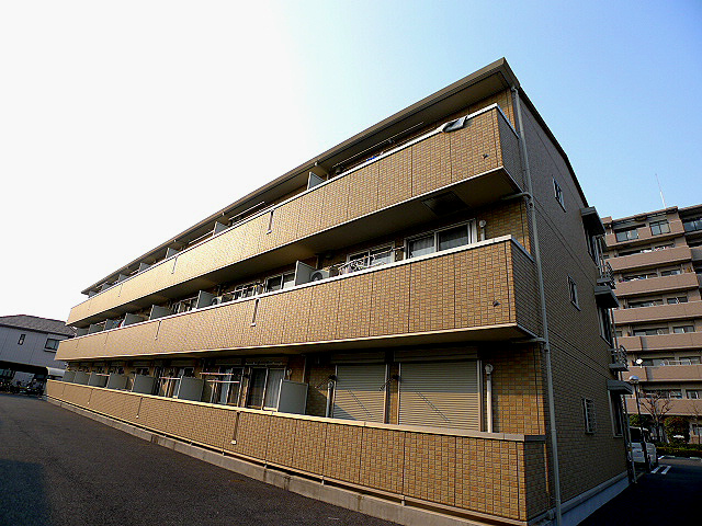 建物外観　パルテアのご紹介は住まいの窓口　アソシエにお任せ下さい。