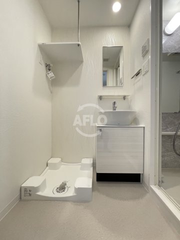 洗面設備　エスリードレジデンス大阪本町　洗面所