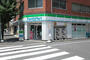 コンビニ　ファミリーマート 湊二丁目店（コンビニ）まで217m