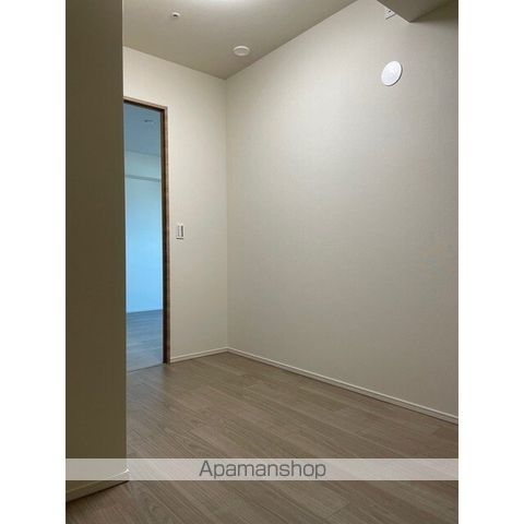 ローレルタワー堺筋本町の内装写真