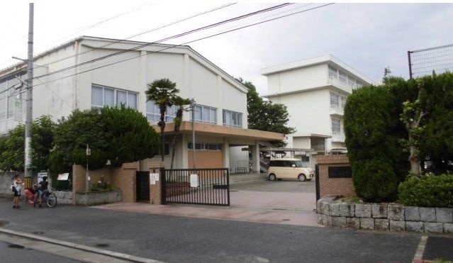 小学校　祇園小学校（小学校）まで1000m