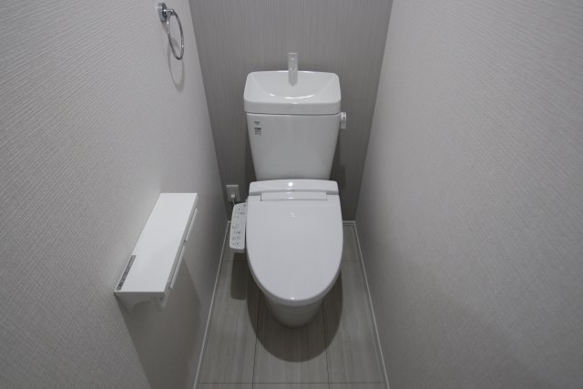 トイレ　※別号室の参考写真です※