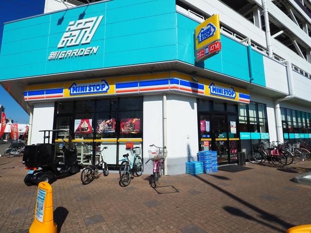 コンビニ　ミニストップメガガーデン八潮店（コンビニ）まで650m