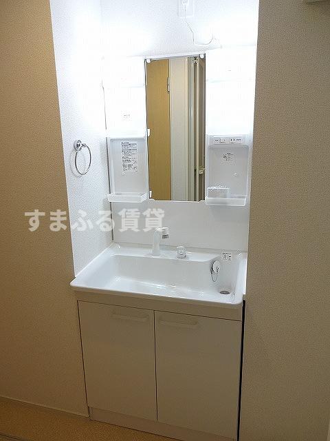 洗面設備　同仕様