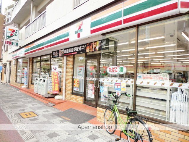 コンビニ　セブンイレブン（コンビニ）まで396m