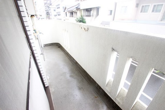 バルコニー　※別号室の写真です