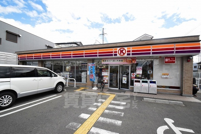 コンビニ　ニューヤマザキデイリーストア　東大阪稲田店（コンビニ）まで731m
