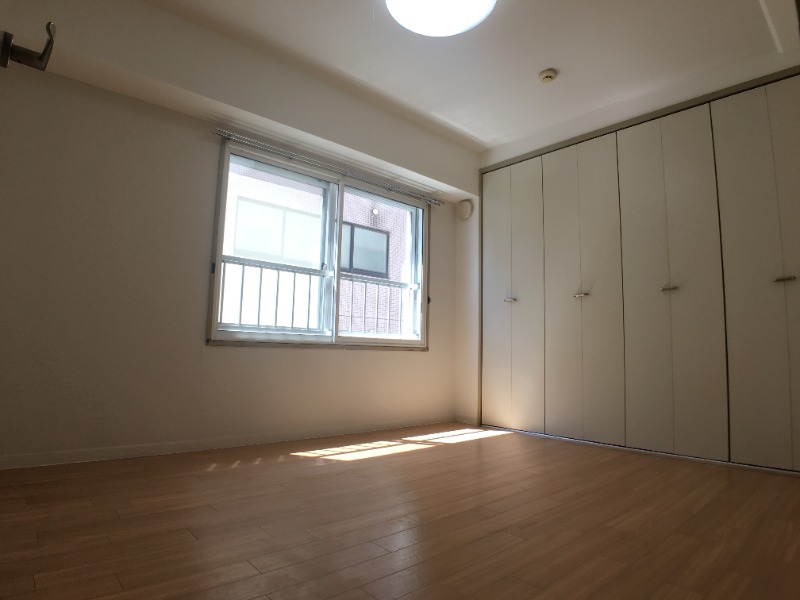 その他部屋・スペース　隅々から洋室を撮影したので、イメージを掴んでください。
