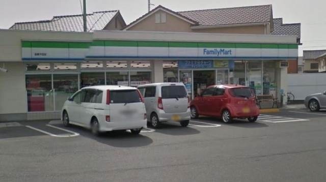 コンビニ　ファミリーマート 倉敷平田店（コンビニ）まで761m
