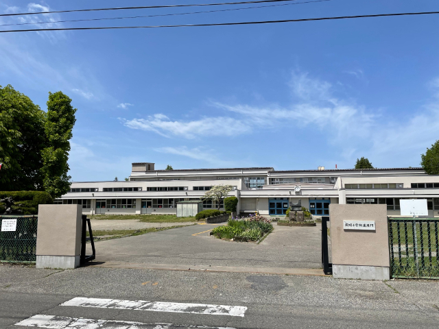 小学校　松本市立開明小学校（小学校）まで696m