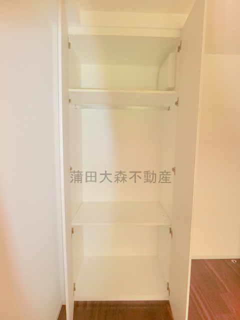 収納　洋室5帖収納　クローゼット