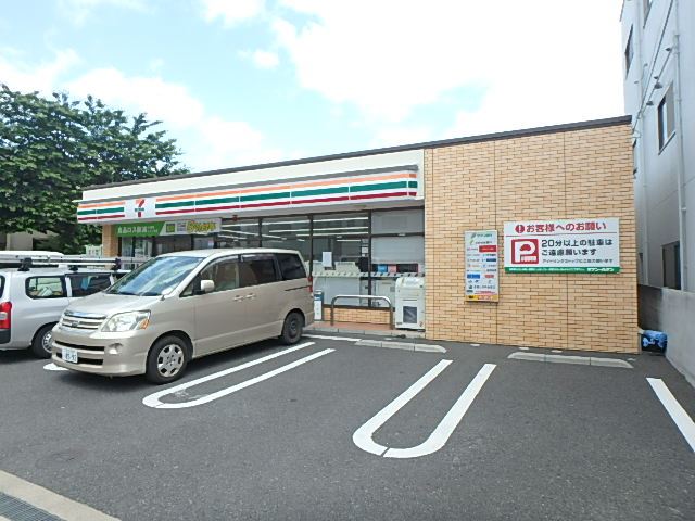 コンビニ　セブンイレブン（コンビニ）まで1m