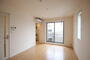 居室・リビング　★２面採光の角部屋★