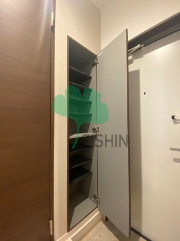 玄関　下駄箱もしっかりついてます！