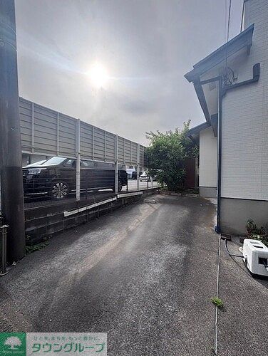 駐車場　敷地内駐車場