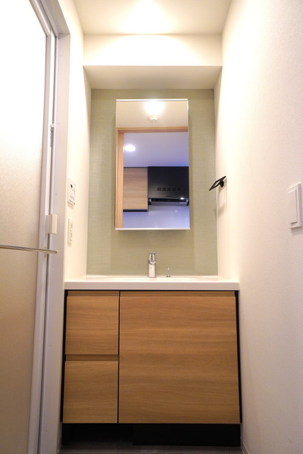 洗面設備　※写真は同タイプ住戸です。