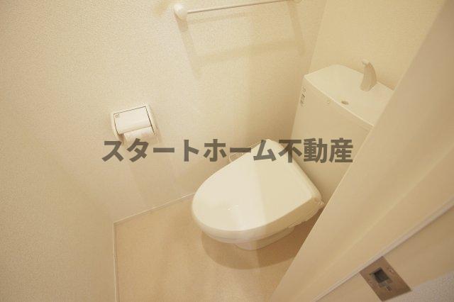 トイレ　コンパクトで使いやすいトイレです