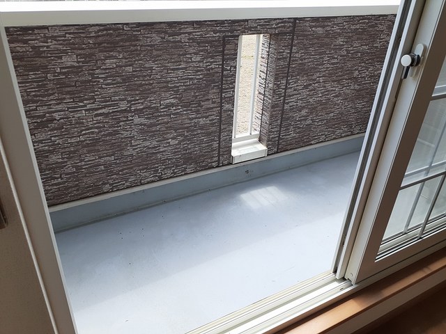 バルコニー　広々としたバルコニーです