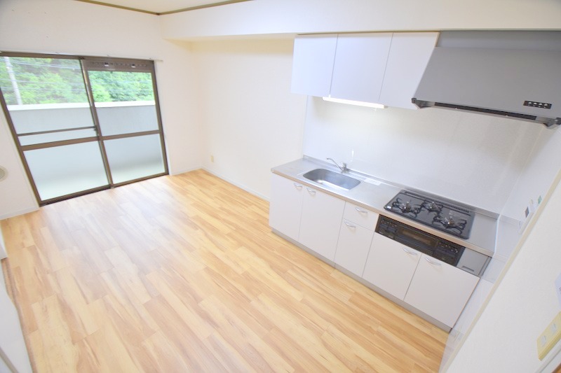 居室・リビング　お問合せはシティホーム海田センター　082-821-2227